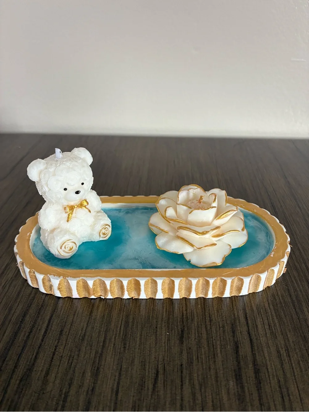 White Teddy Bear & Flower Decorative Candle Tray - Blue Accent